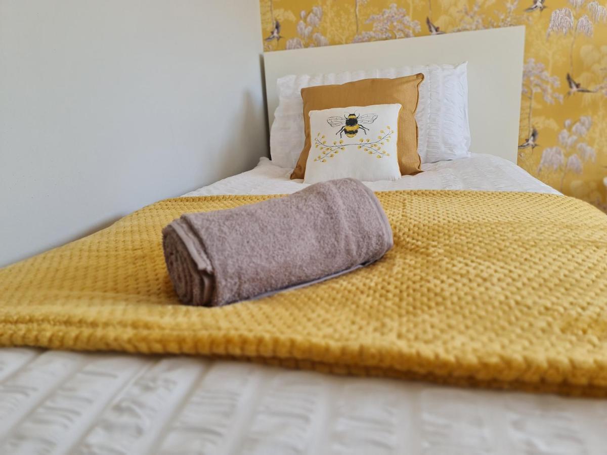 Onyx Bay - Whole Apartment - Wifi - Beach - 2 Bed - Broadstairs Town Экстерьер фото